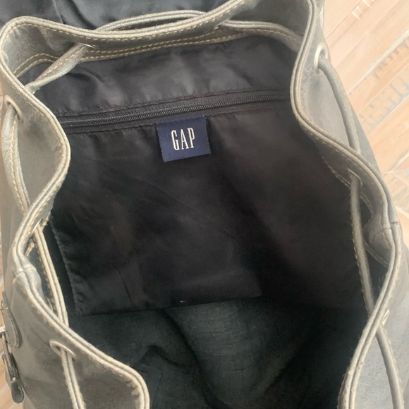 Vintage GAP genuine leather backpack - Picture 7 of 9